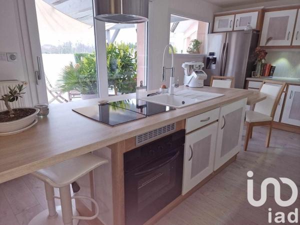 Maison à vendre 4 pièces 208 m² Monthureux-sur-Saône