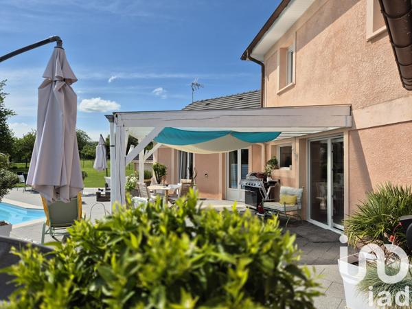 Maison à vendre 4 pièces 208 m² Monthureux-sur-Saône