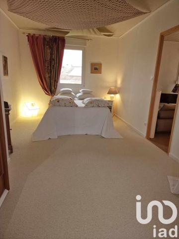 Maison à vendre 4 pièces 208 m² Monthureux-sur-Saône