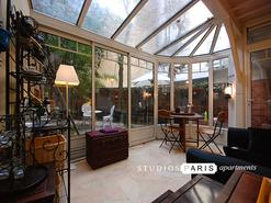 Studio meublé avec jardin et veranda 29m métro Abbesses