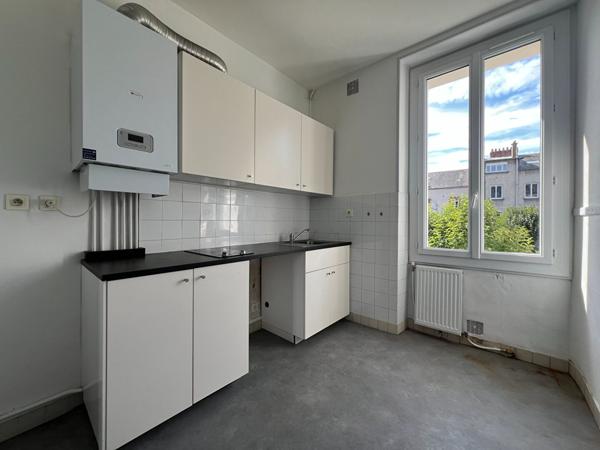 Location appartement Nantes : 510 € - AJP Immobilier Nantes Jouzel
