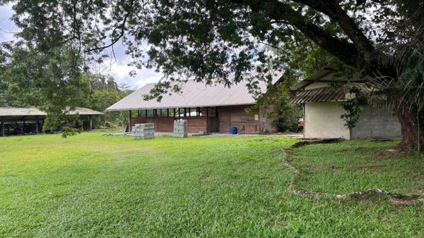 Domaine à fort potentiel - Maisons T4 et T2