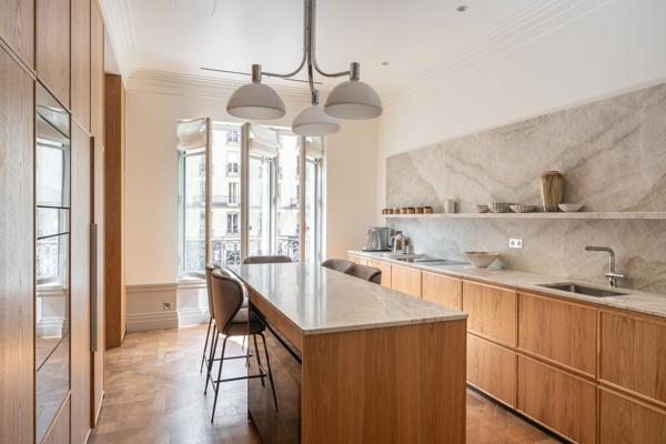Vente Immeuble Paris 6 725.3 m²