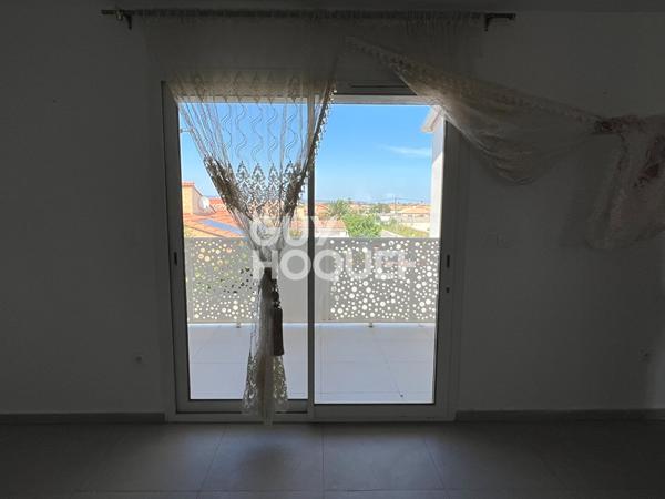 A vendre à PIA (66380) MAISON 3 faces composée de deux appartements type T3