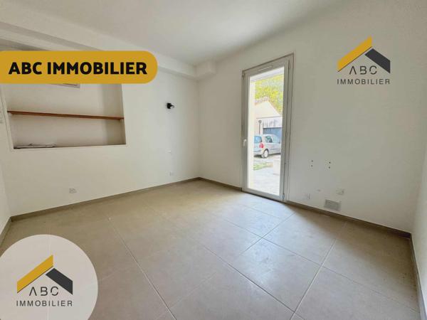 Camaret-sur-Aigues (84850) Appartement refait à neuf - 1 chambre - Résidence sécurisée