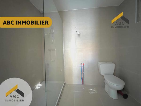 Camaret-sur-Aigues (84850) Appartement refait à neuf - 1 chambre - Résidence sécurisée