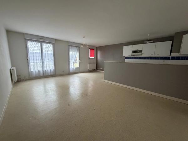 Vente Appartement 3 pièces 77 m2 à Villers-Cotterêts