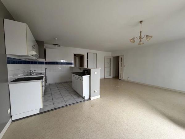 Vente Appartement 3 pièces 77 m2 à Villers-Cotterêts