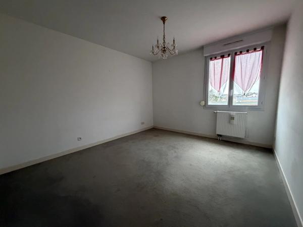 Vente Appartement 3 pièces 77 m2 à Villers-Cotterêts