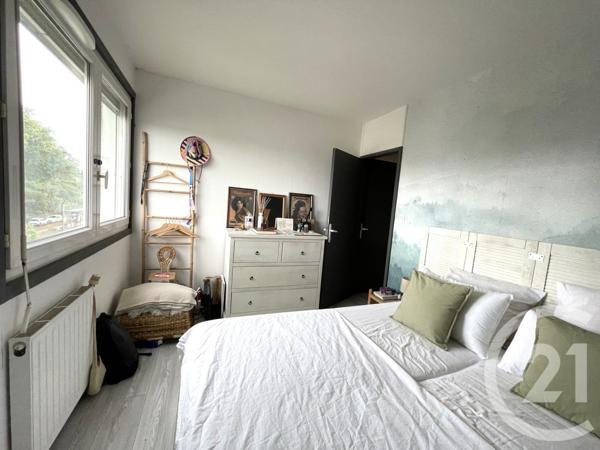 Appartement T4 à vendre  4 pièces - 67,33 m2 BORDEAUX - 33