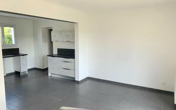 Maison à louer    4 pièces •  Chasse-sur-Rhône