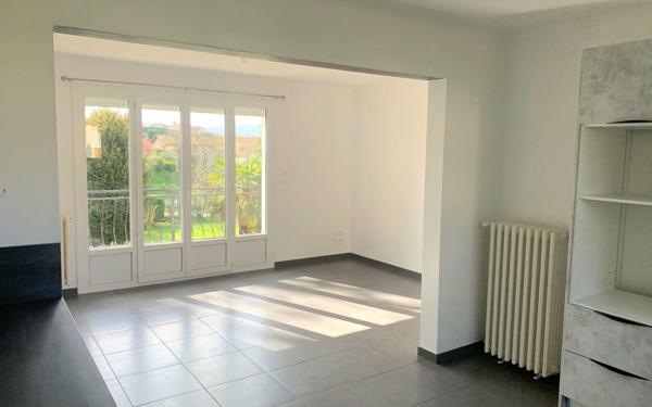 Maison à louer    4 pièces •  Chasse-sur-Rhône