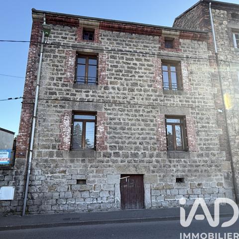 Immeuble à vendre 225 m² Fraisses