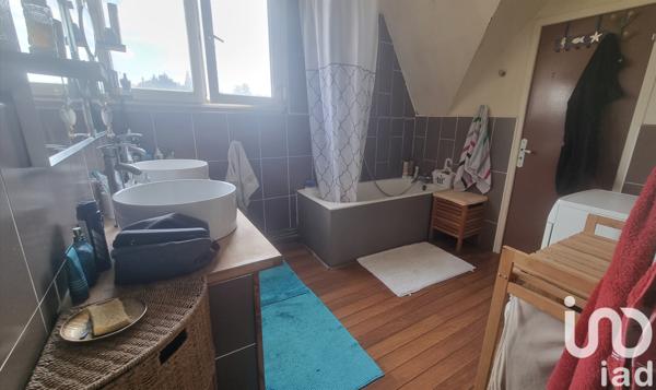 Maison à vendre 6 pièces 102 m² Saint-Amand-les-Eaux