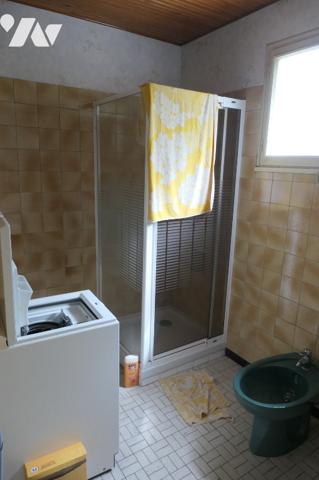 Ancien corps de ferme à rénover sur plus d'1hectare en plein cœur de TONNAY-CHARENTE.