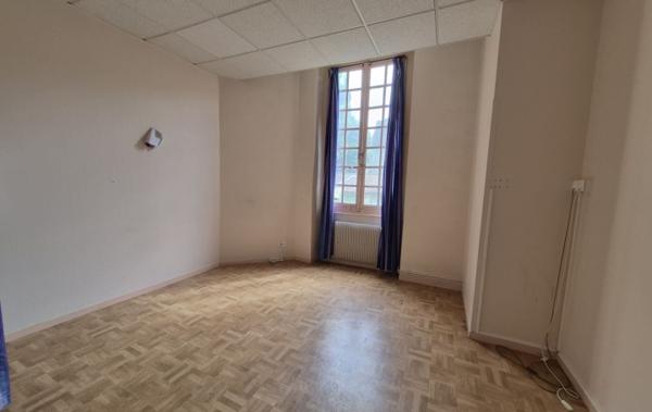 Vente Immeuble à rénover Neuville-les-dames   
