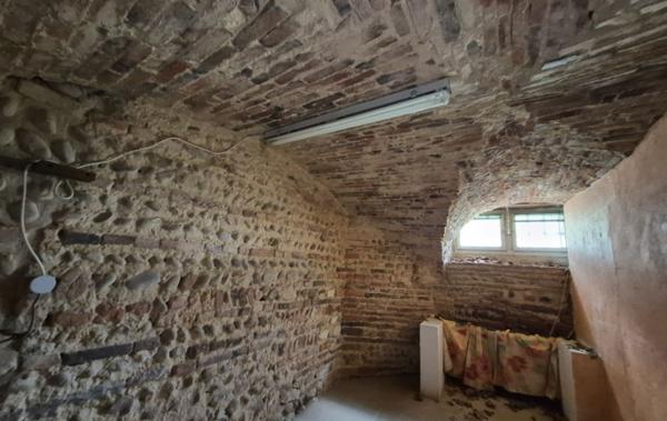 Vente Immeuble à rénover Neuville-les-dames   