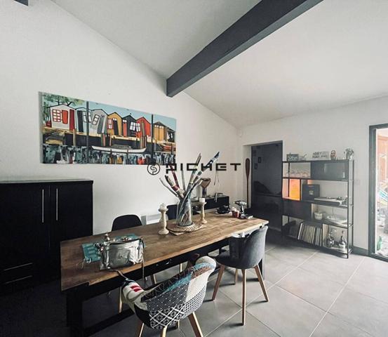 Maison 7 pièces 166 m²