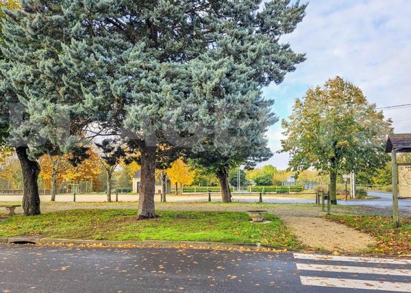 Centre ville Tournon - Maison de ville 182 m² sur sous sol.