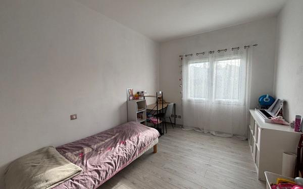 Maison à vendre    5 pièces •  Génissieux