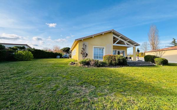 Maison à vendre    5 pièces •  Génissieux