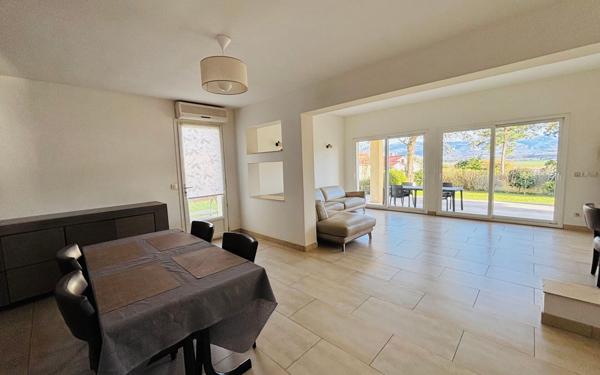 Maison à vendre    5 pièces •  Génissieux