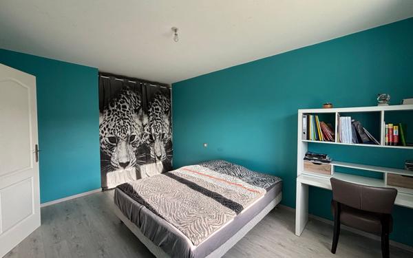 Maison à vendre    5 pièces •  Génissieux