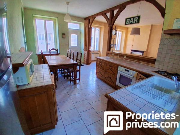 Maison de ville Mehun Sur Yevre ( 18500 ) 3 pièce(s) 75 m2