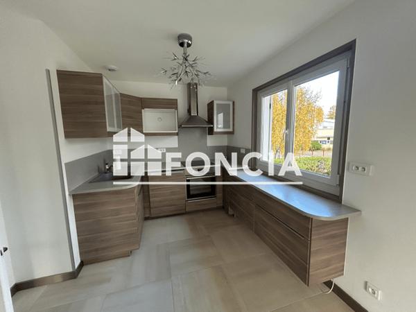 Location Maison 4 pièces 70.28 m² - 11 RUE DES ECOLES Varois-et-chaignot 21490