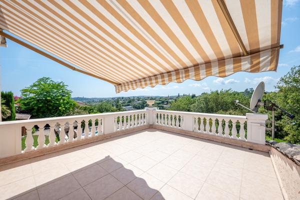 Saint-Paul-de-Vence (06570) À vendre – Saint-Paul-de-Vence