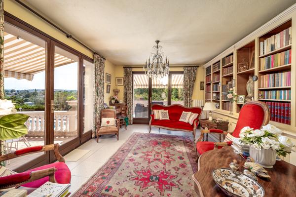 Saint-Paul-de-Vence (06570) À vendre – Saint-Paul-de-Vence