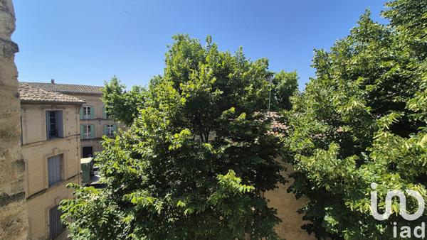 Location appartement 1 pièce 27 m² Uzès