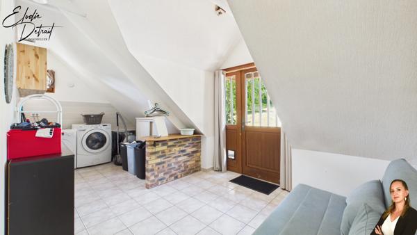 Maison
         8 pièces
        - 254 m² Exclusivité 479 000 € *