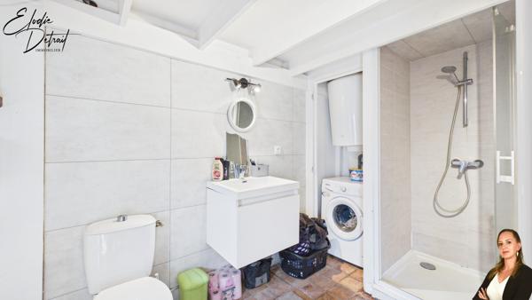 Maison
         8 pièces
        - 254 m² Exclusivité 479 000 € *