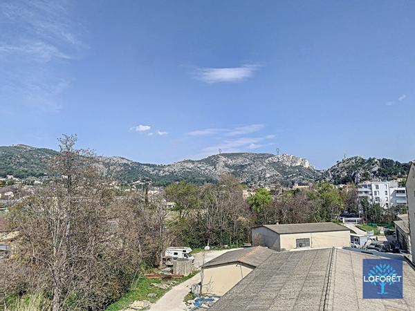 Location appartement Roquevaire - 2 pièce(s) - 39 m² - 725 €/mois