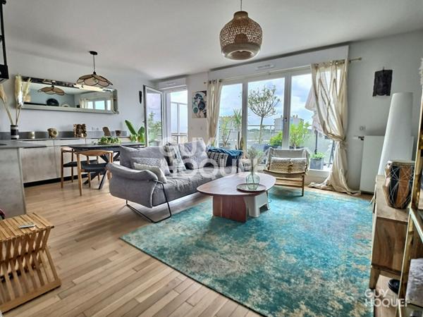 À VENDRE GRAND 4 PIÈCES de 82m² + BALCON de 25m² + PARKING SOUS-SOL