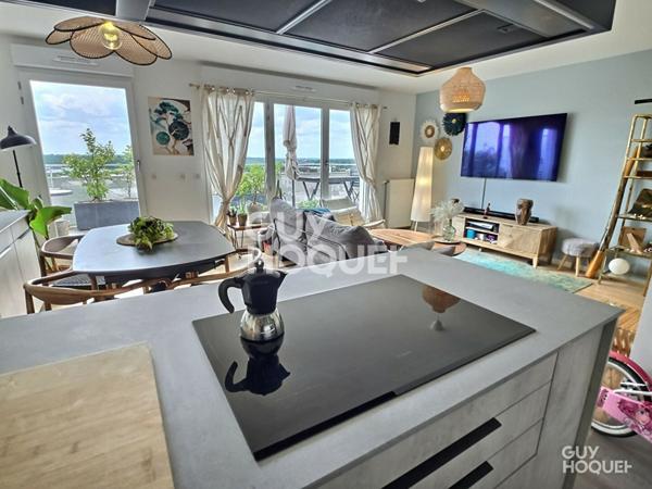 À VENDRE GRAND 4 PIÈCES de 82m² + BALCON de 25m² + PARKING SOUS-SOL