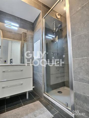 À VENDRE GRAND 4 PIÈCES de 82m² + BALCON de 25m² + PARKING SOUS-SOL