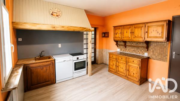Maison à vendre 8 pièces 159 m² Lons-le-Saunier