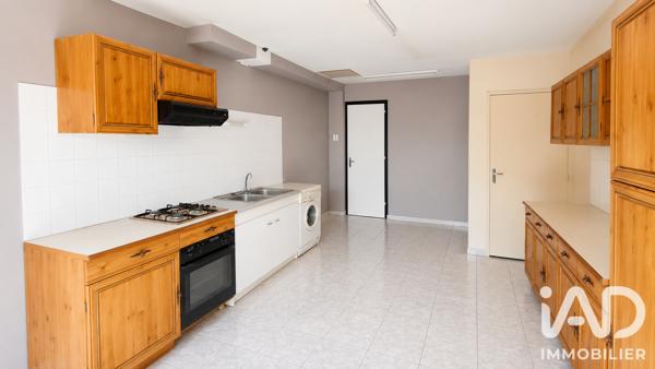 Maison à vendre 8 pièces 159 m² Lons-le-Saunier