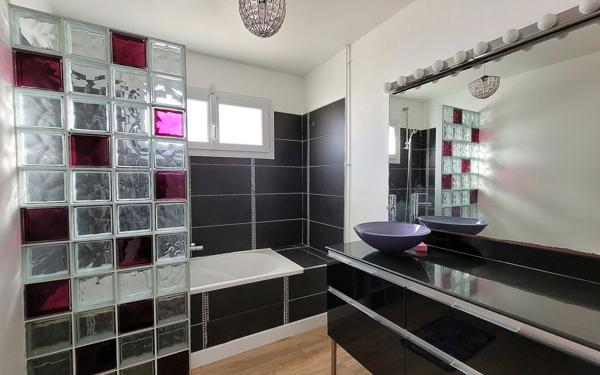 Maison à vendre    4 pièces •  Saran