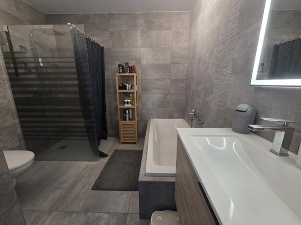 Kédange-sur-Canner (57920) Maison 6 pièces 107 m² avec piscine