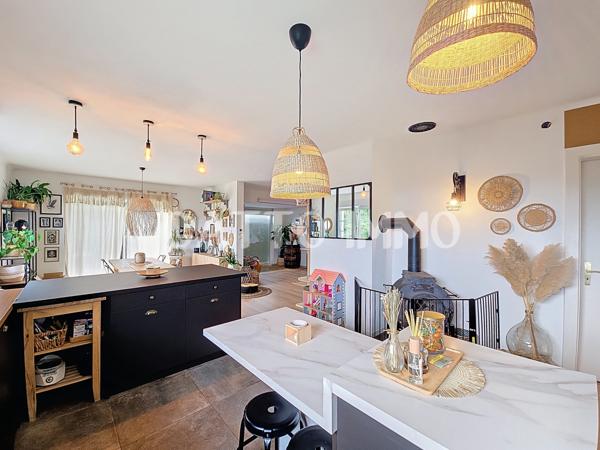 Herny (57580) MAISON INDIVIDUELLE RENOVEE 130m² // 20 ARES // 3 CH // GRAND GARAGE // JARDIN