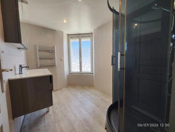 Maison ST REMY EN MAUGES  88 m² env - 3 CHAMBRES -DEPENDANCES