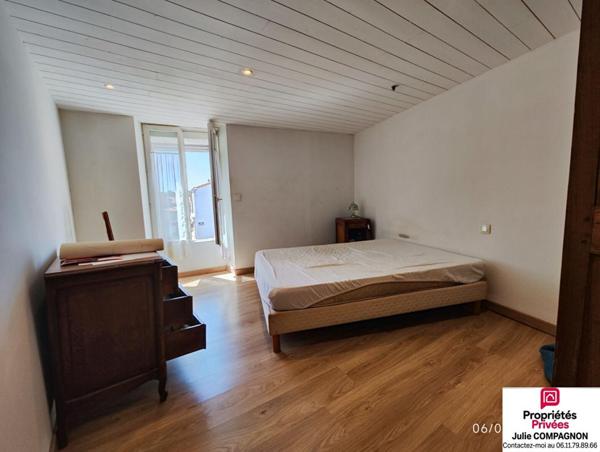 Maison ST REMY EN MAUGES  88 m² env - 3 CHAMBRES -DEPENDANCES