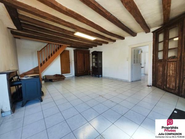 Maison ST REMY EN MAUGES  88 m² env - 3 CHAMBRES -DEPENDANCES
