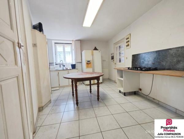 Maison ST REMY EN MAUGES  88 m² env - 3 CHAMBRES -DEPENDANCES
