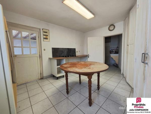 Maison ST REMY EN MAUGES  88 m² env - 3 CHAMBRES -DEPENDANCES
