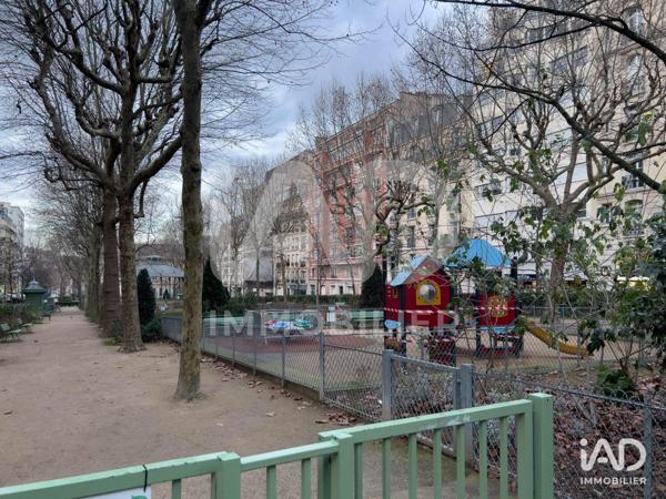 Boutique/Local commercial à vendre 87 m² Paris 15