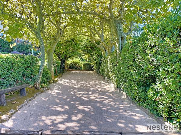 Antibes -Badine-dernier étage